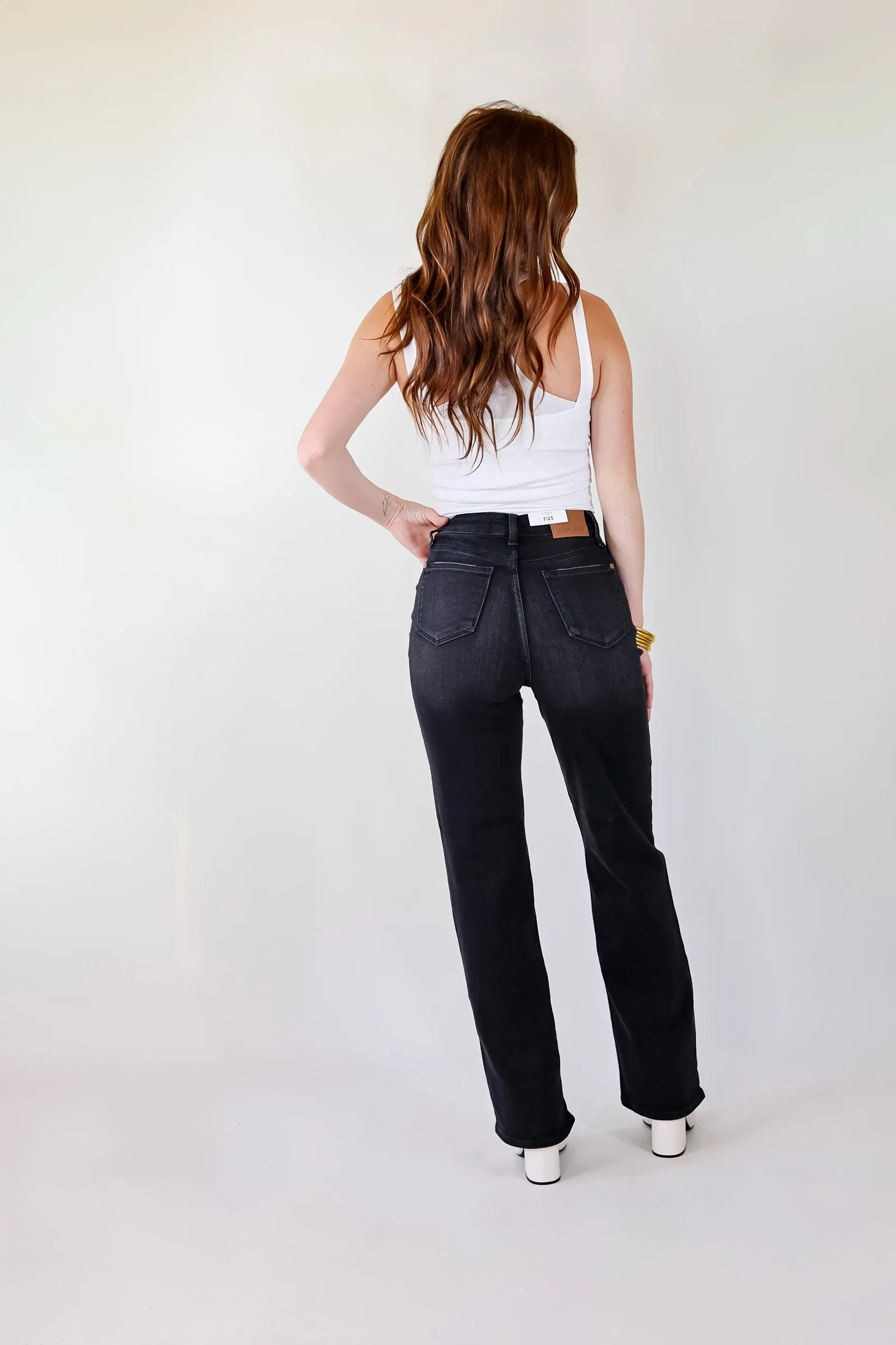 Last Chance Size 0, 14W, 16W, 20W, 22W & 24W | Judy Blue | Good N' Classic Straight Leg Jeans in Black