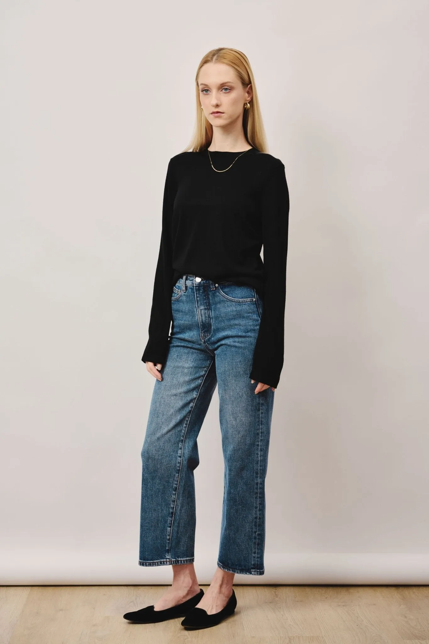 LISA wool top (Black)