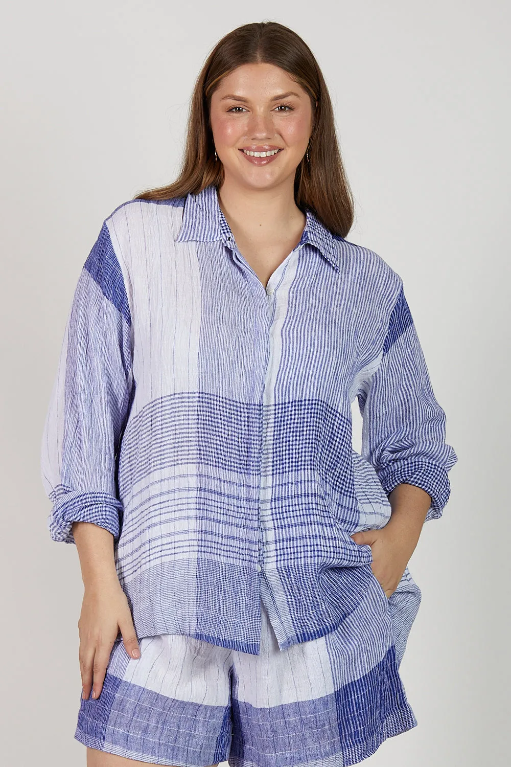 Oversized Linen Boyfriend Shirt in Saori