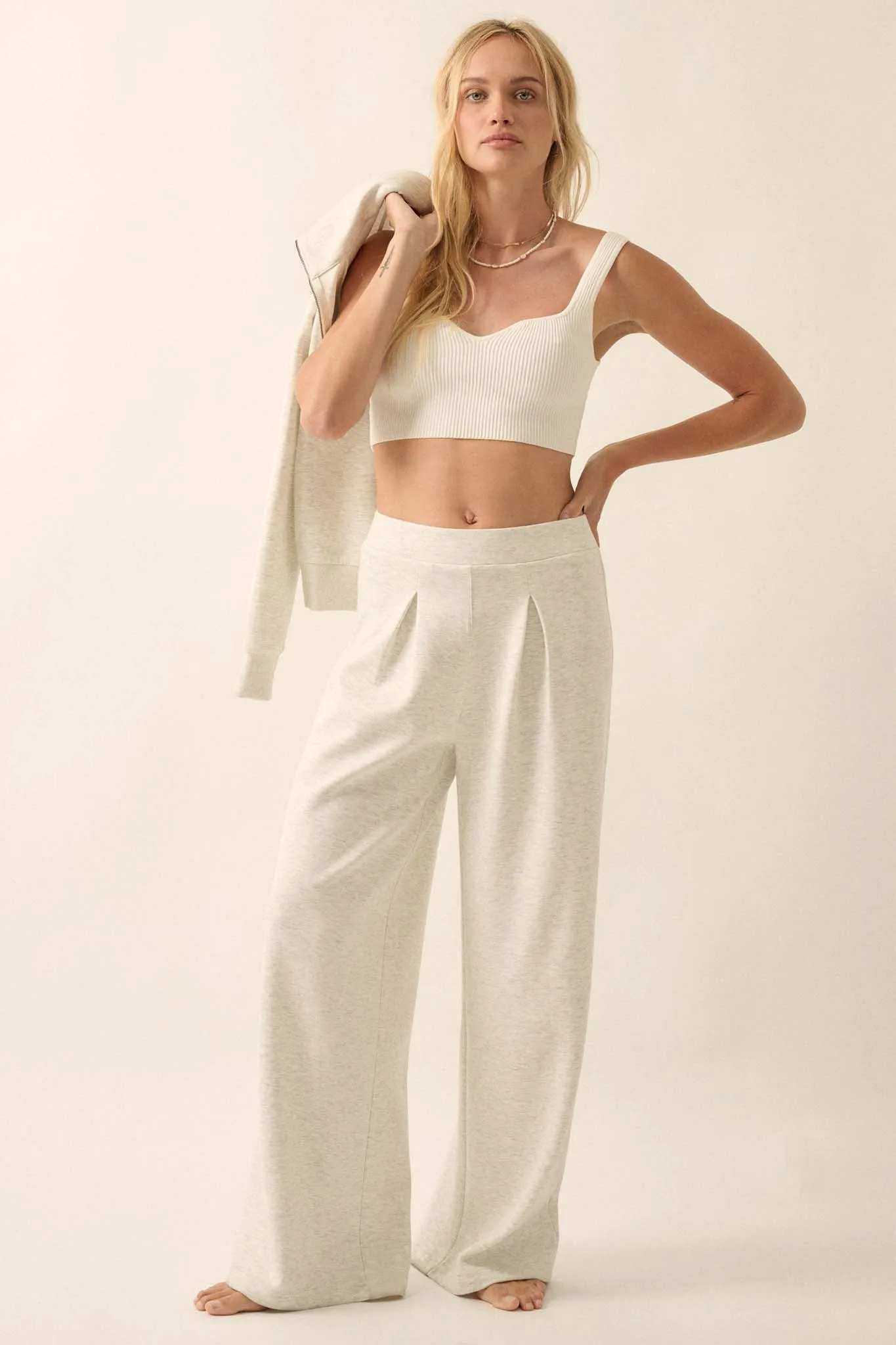 Premium Scuba Pleated Wide-Leg Pants