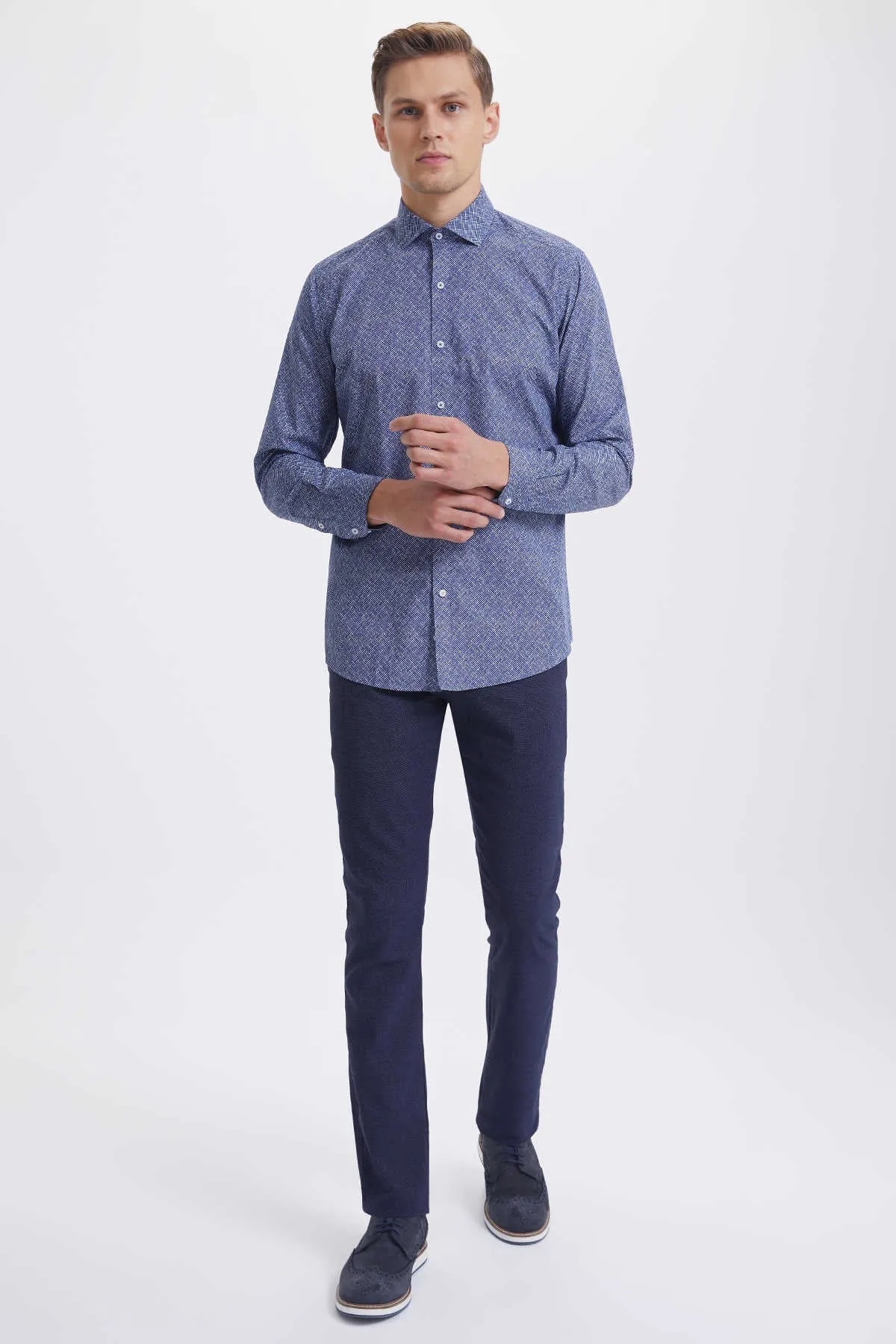 Slim Fit Cotton Diagonal Grid Navy Casual Shirt