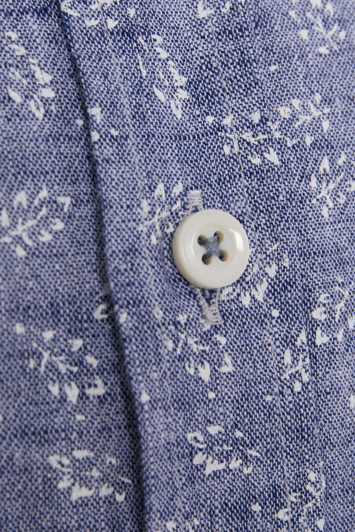 Slim Fit Printed Linen & Cotton Navy Casual Shirt