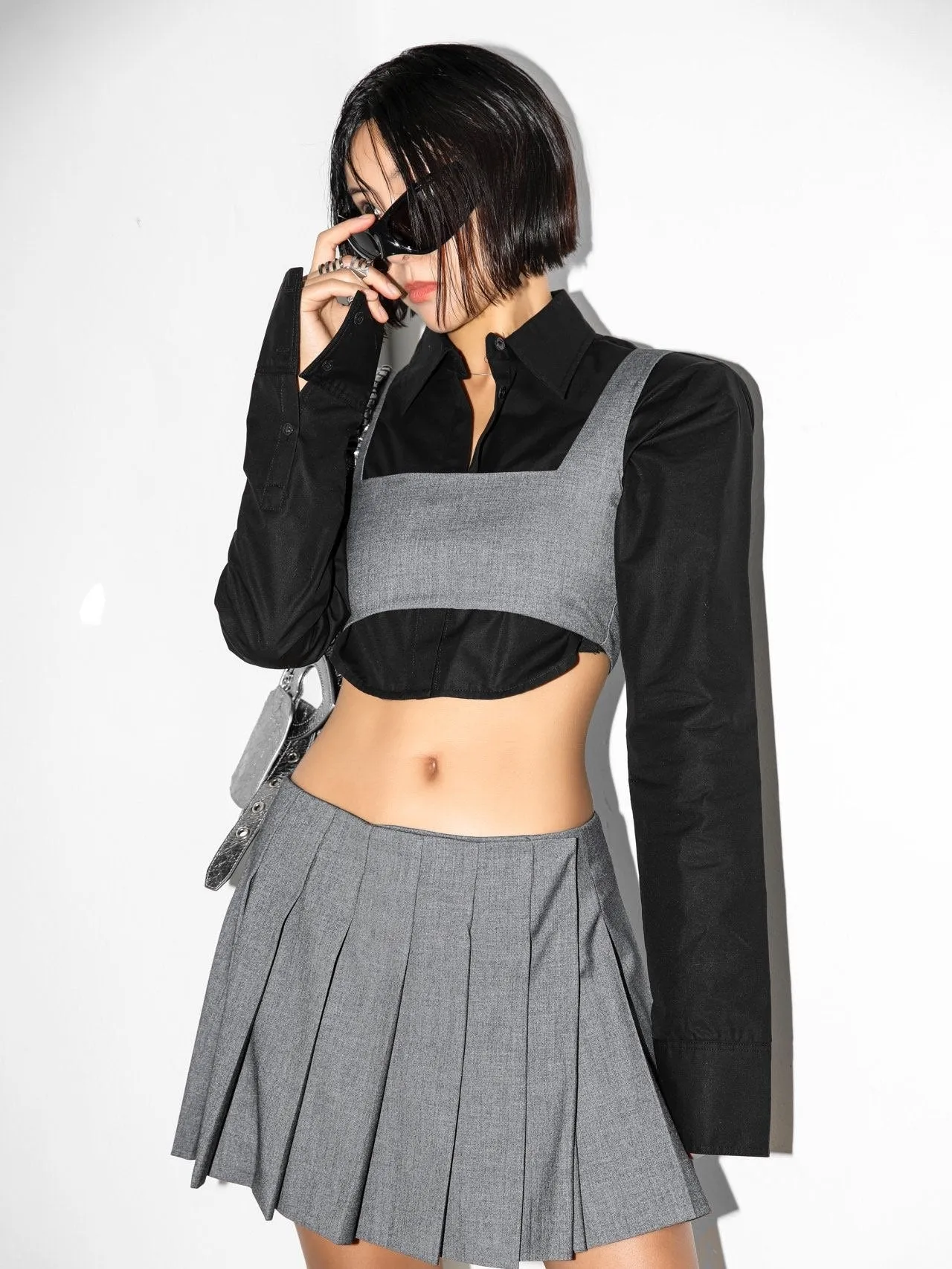 SQUARE CROPPED TOP