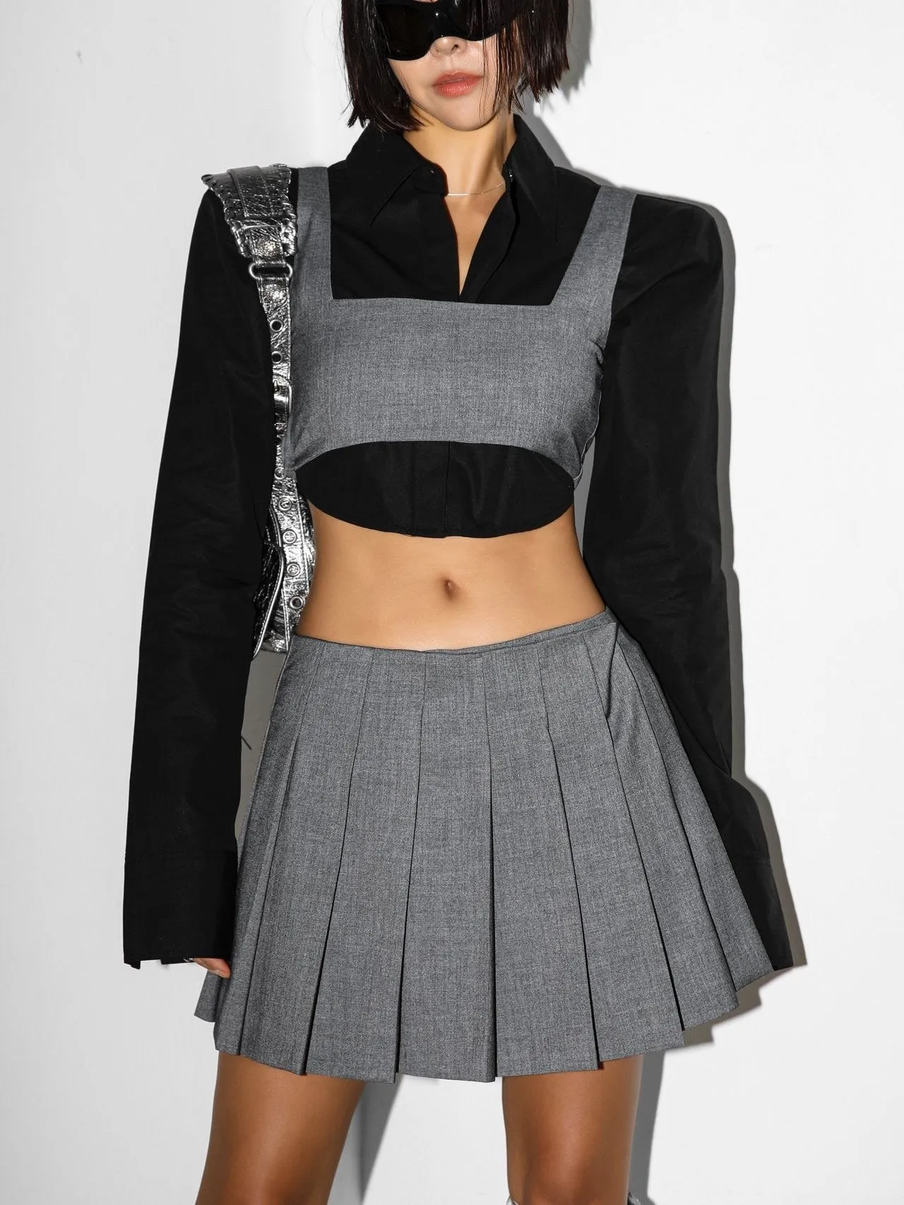 SQUARE CROPPED TOP