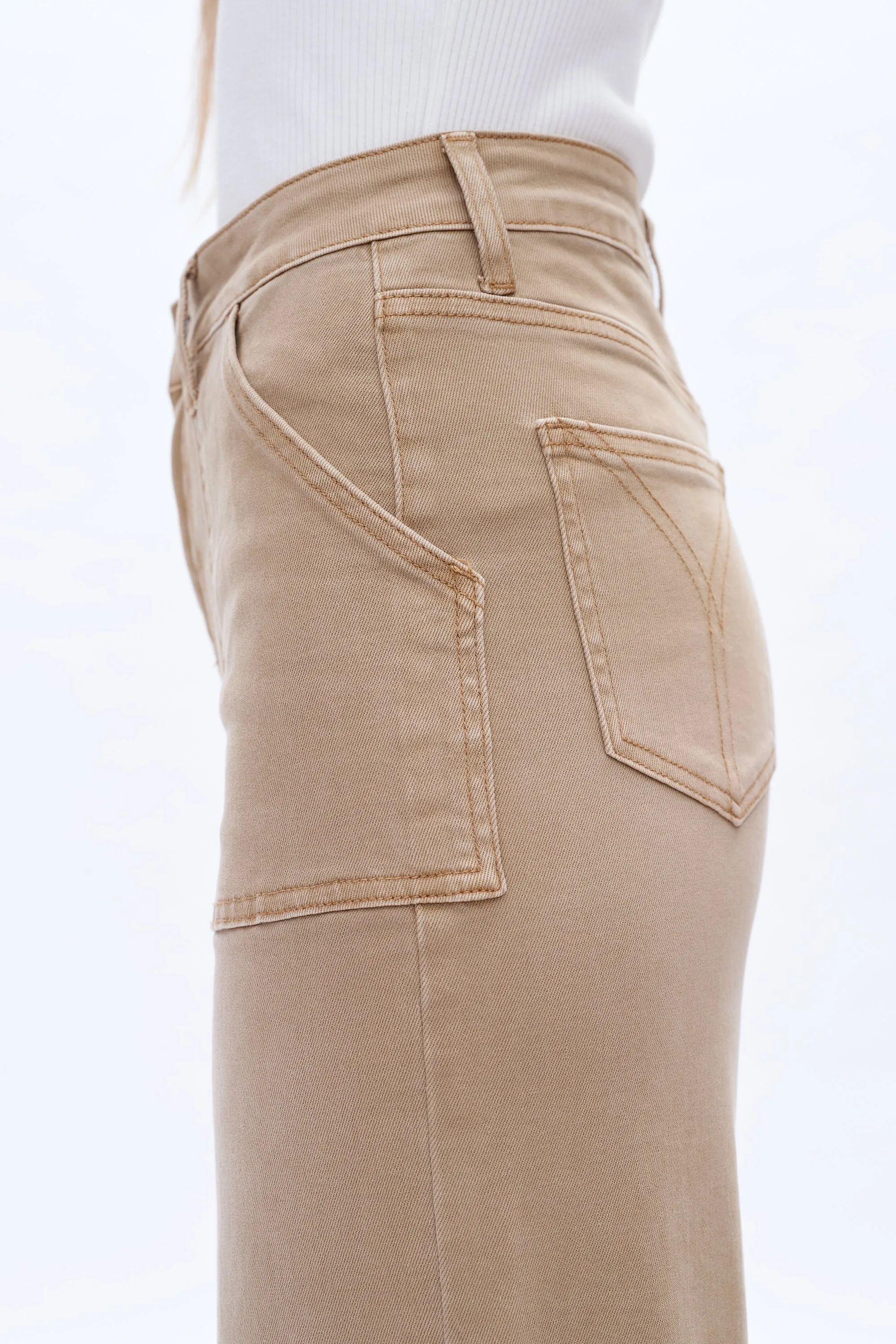 Utility Patch Pocket Wide Leg Denim Jeans