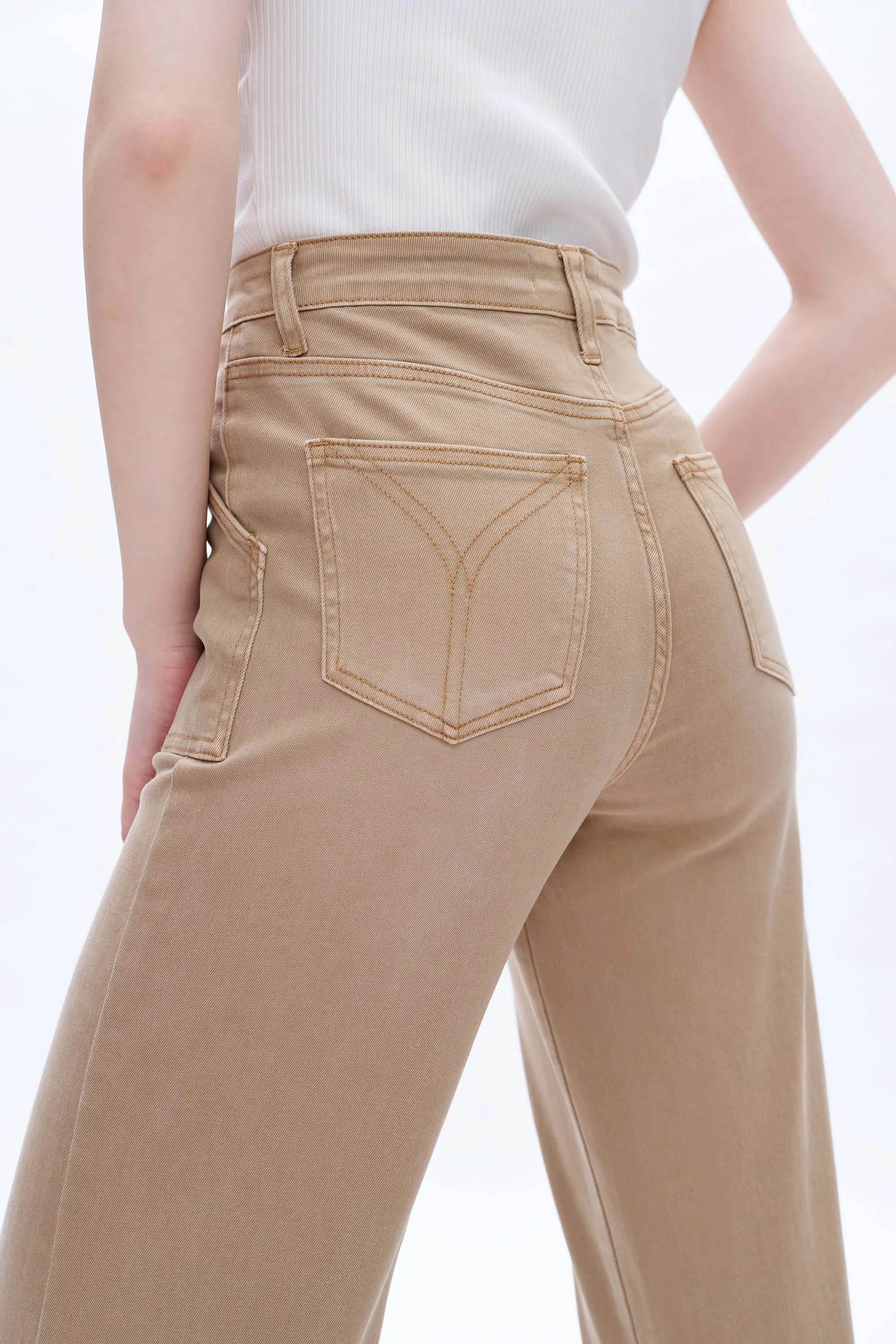 Utility Patch Pocket Wide Leg Denim Jeans