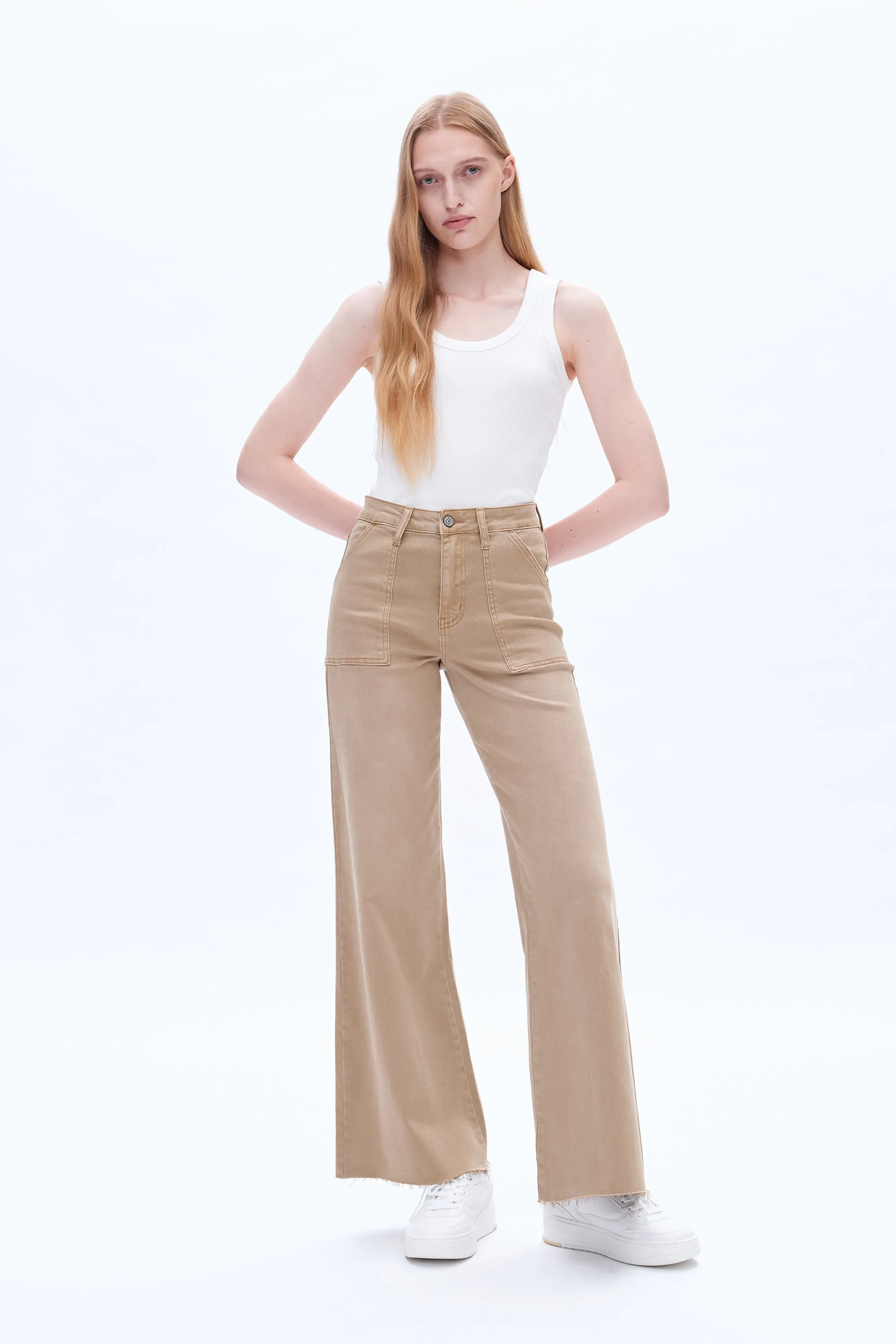Utility Patch Pocket Wide Leg Denim Jeans