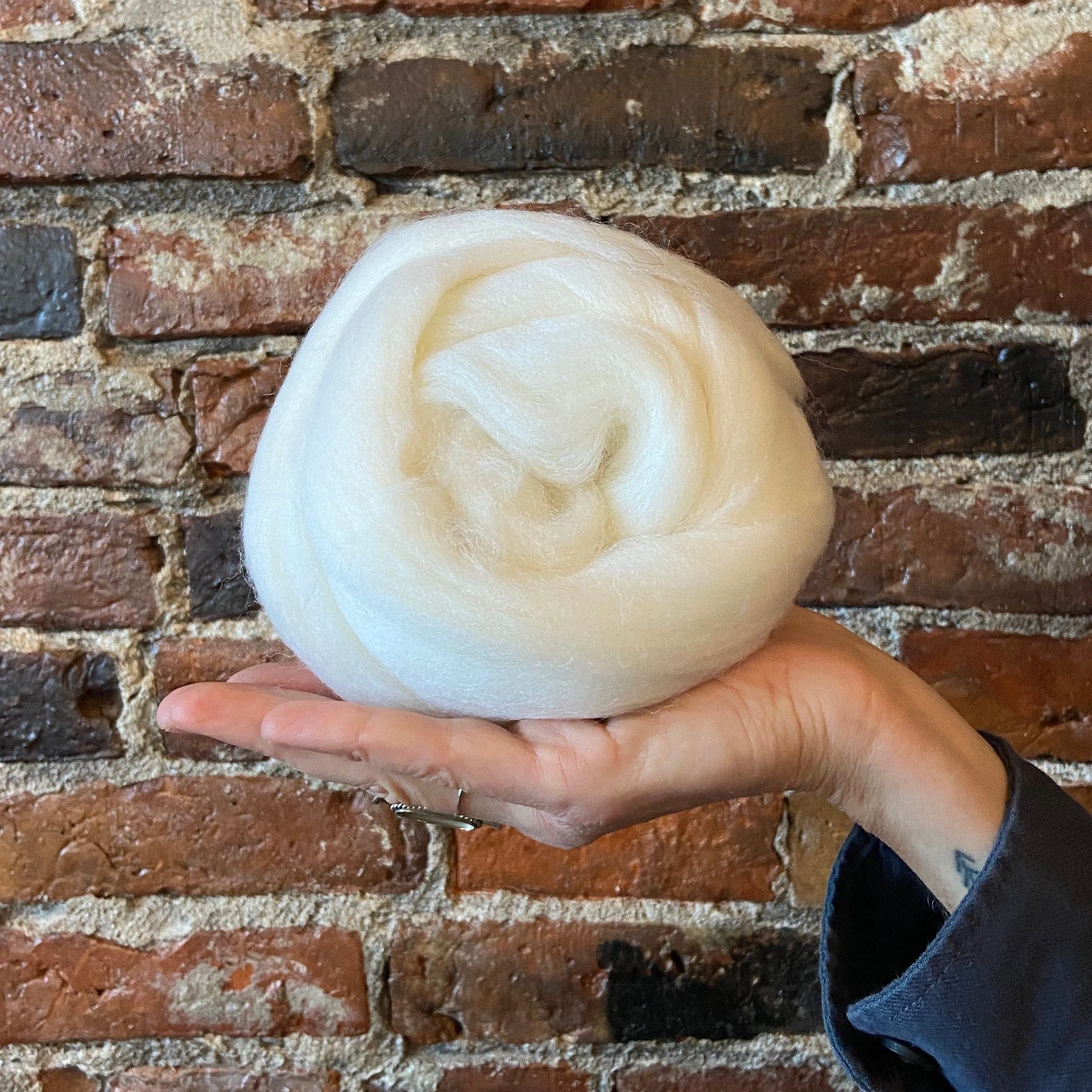 Woolly White - Merino Wool Top Roving - 50 gram (1.75 oz) Ball - Color 634
